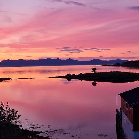 Prima Lofoten Apartment Myrland Bagian luar foto