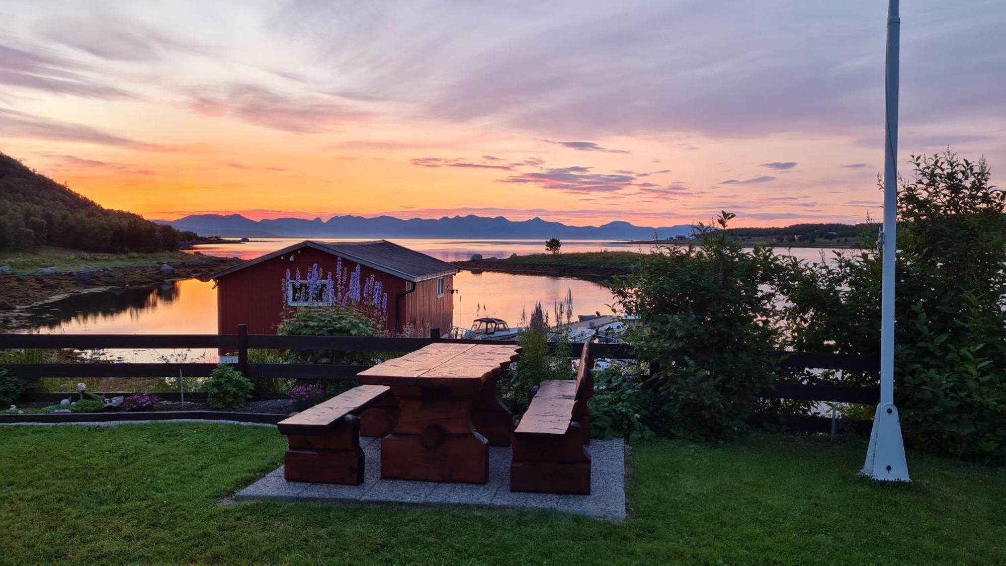 Prima Lofoten Apartment Myrland Bagian luar foto