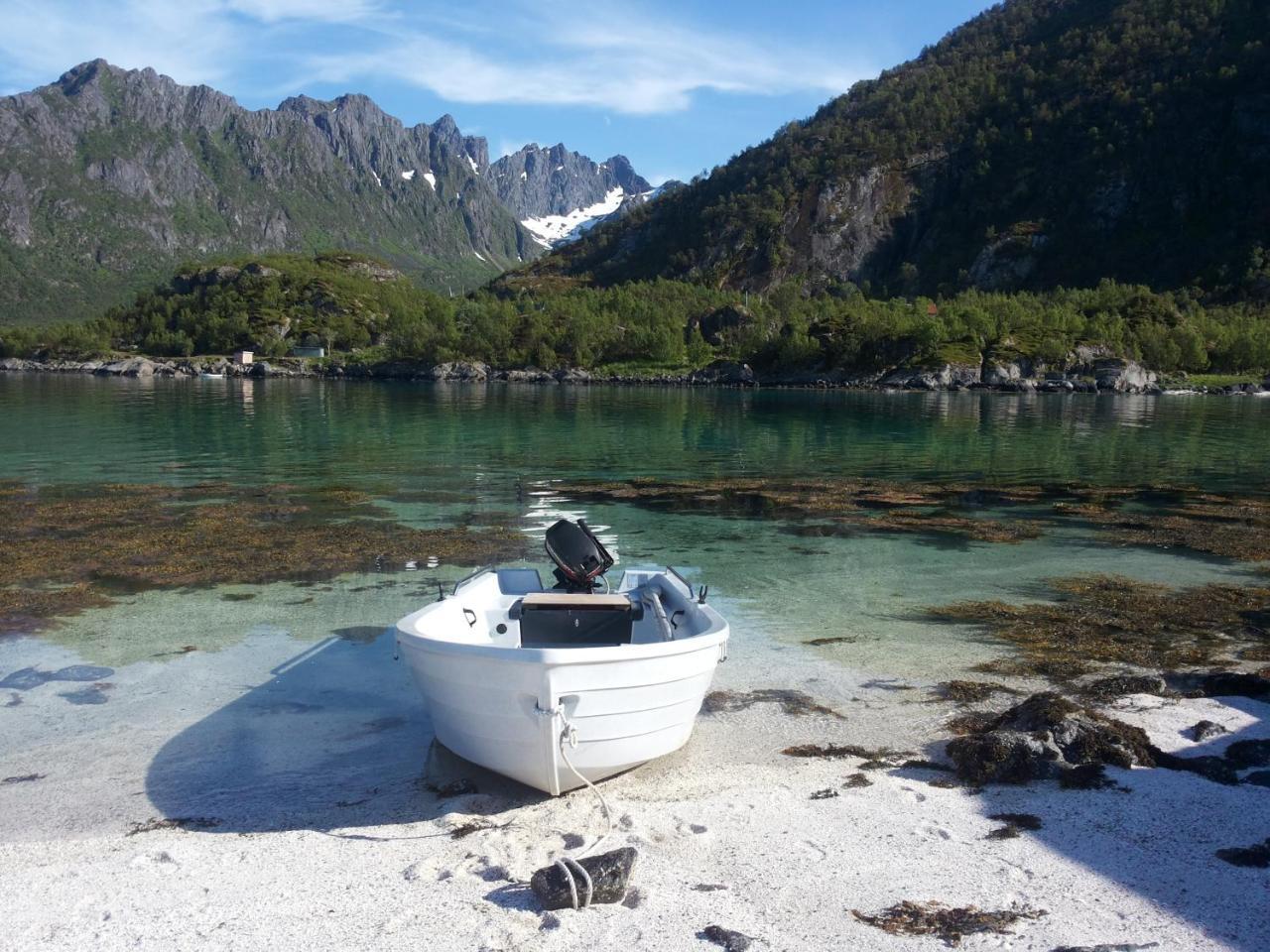 Prima Lofoten Apartment Myrland Bagian luar foto